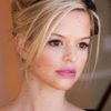 Dina De Laurentiis as Louise Dahlgren