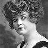 Alice Howell as Hotel Guest