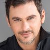 Daniel Bernard as Santi