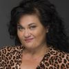 Mirta Wons as Mrs. Flimsey