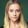 Jessica Lord as Bowyn Sykes