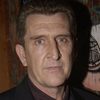 Richard Carter as Gary