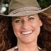 Jerri Manthey as Sandra