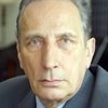 Pierre Debauche as le ministre