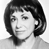 Naomi Stevens as Mrs. Levin