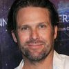Stanton Barrett as Secret Service Agent