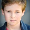 Wyatt Ralff as Charlie (10 yrs)