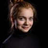 Josephine Arendsen as Hannah