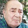 Erol Günaydın as Arif Arifoğlu