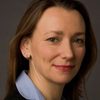 Anne-Marion de Cayeux as Avocate