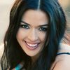 Aliyah O'Brien as Female Bartender