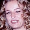 Camilla Overbye Roos as Robin