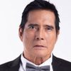 Roi Vinzon as Younger Colombian