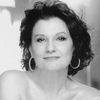 Anita Bartolucci as Marisa, moglie di Gaetano Baudaffi