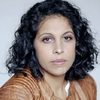Sabila Moussadek as Aïda