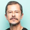 Gustavo Sánchez Parra as Manuel