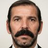 Niyazi Gökdere as Kiralık Kavgacı