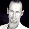 Frankie Ray as Hoag