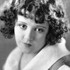 Marion Mack as Annabelle Lee
