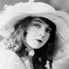 Lillian Gish as Hetty Seibert