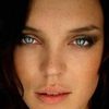 Andrea Lehotska as Regina
