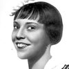 Alexa von Porembsky as Eine Veilchenverkäuferin (as Alexa v. Porembska)