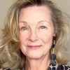 Maureen Mueller as Gallery Woman