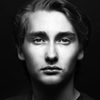 Magnus Sjørup as Jonas