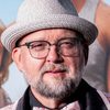 Scott Innes as Scooby-Doo / Cyber-Scooby-Doo / Shaggy Rodgers / Cyber-Shaggy Rodgers (voice)