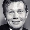 Ronald Lacey as Leon Bakst