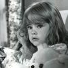 Melanie Fullerton as Amanda Bennett
