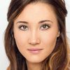 Erika Daly as Laura