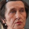 Gunilla Nyroos as Svea Åkerblom