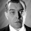Hermann Speelmans as Chefingenieur Damsky