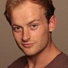 Thomas Worthington as Vinko