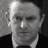 Paul Kermack as Jamie's father