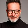 Carlos Carlín as Mauricio