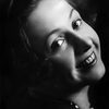 Aleksandra Peregonets as Ihoshka, Aelita's Maidservant