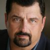 Carl Ciarfalio as Bartender