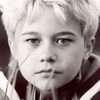 Cole Petersen as Dylan