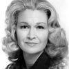 Diane Ladd as Jewel