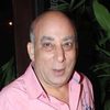 Mithilesh Chaturvedi as Khushi's Father