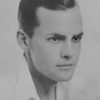 Carroll Nye as Frank Kennedy