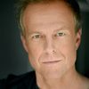 Nick Boraine as Lou