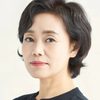 Kang Ae-sim as Young-tak's Mother