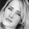 Frankie Thorn as Jessica Light (as Frankie Lou Thorn)