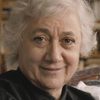 Isabelle Sadoyan as Tante Clara