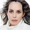 Kristin Minter as Mrs. Argyle