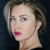 Malina Ebert as Dunia