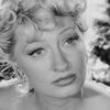 Gudrun Brost as Gamla Fru von Merkens